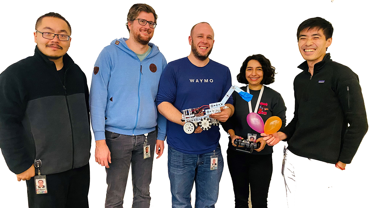 Waymo 1280 Waymo Battles Robots Again